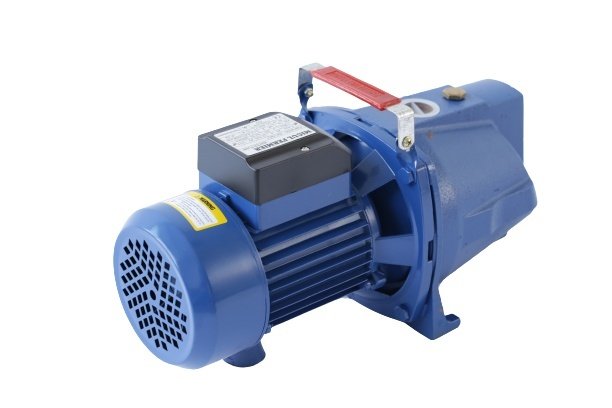 pompa de suprafata micul fermier 11 kw debit maxim 3600 lh inaltime maxima de pompare 45m corp pompa fonta 1