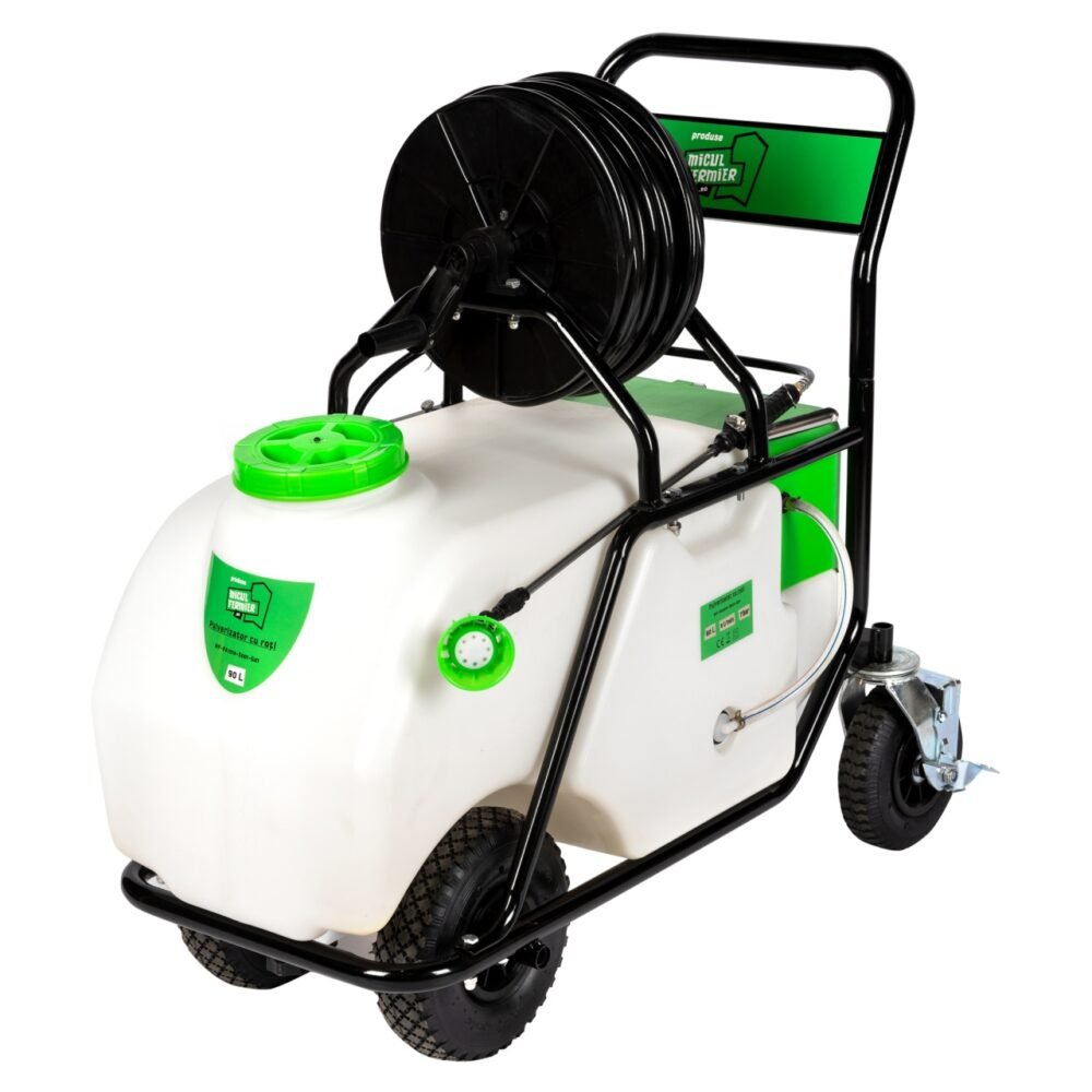 pulverizator cu acumulator micul fermier capacitate 90l cu roti 2